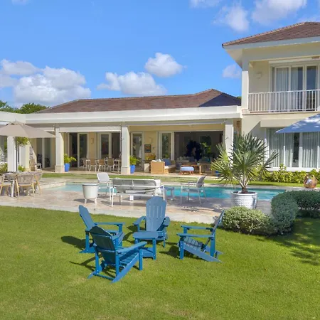 Вилла Golf & Sun Retreat Адехе