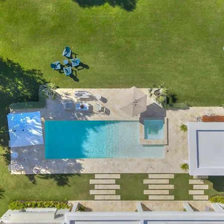 Golf & Sun Retreat *